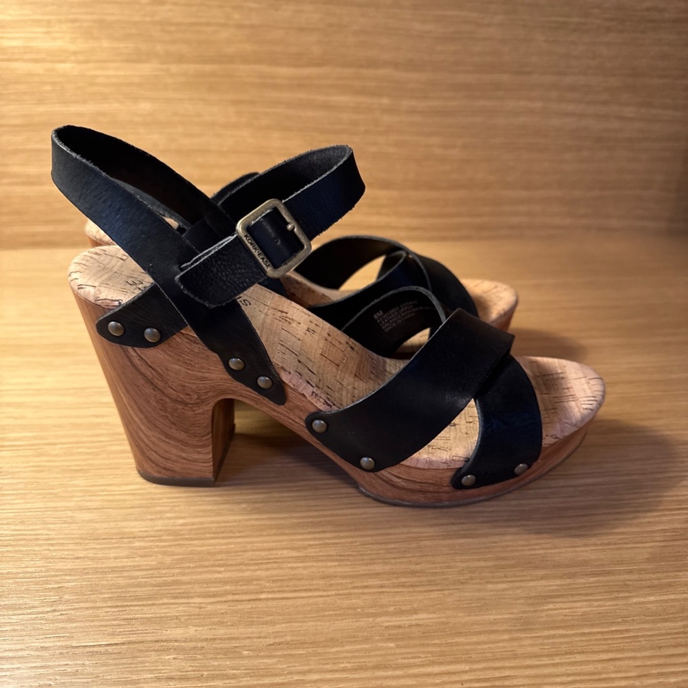 Kork Ease Block Heel Faux Wood Cross Cross Sandal Platform Black Size 8